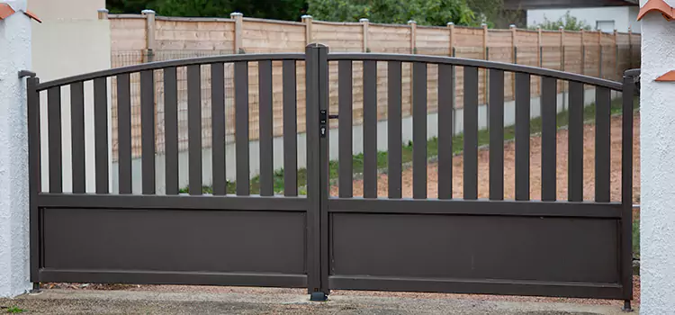 Advanced Gate Solutions in Buenaventura Lakes, FL