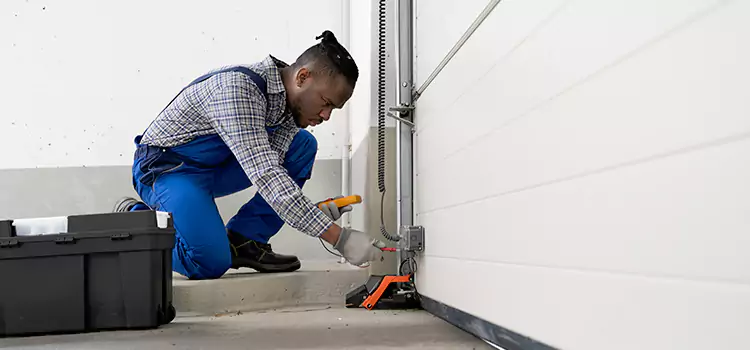 Expert Solutions for Every Garage Lock Need in Buenaventura Lakes, FL